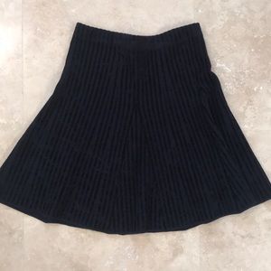 Ann Taylor navy blue skirt